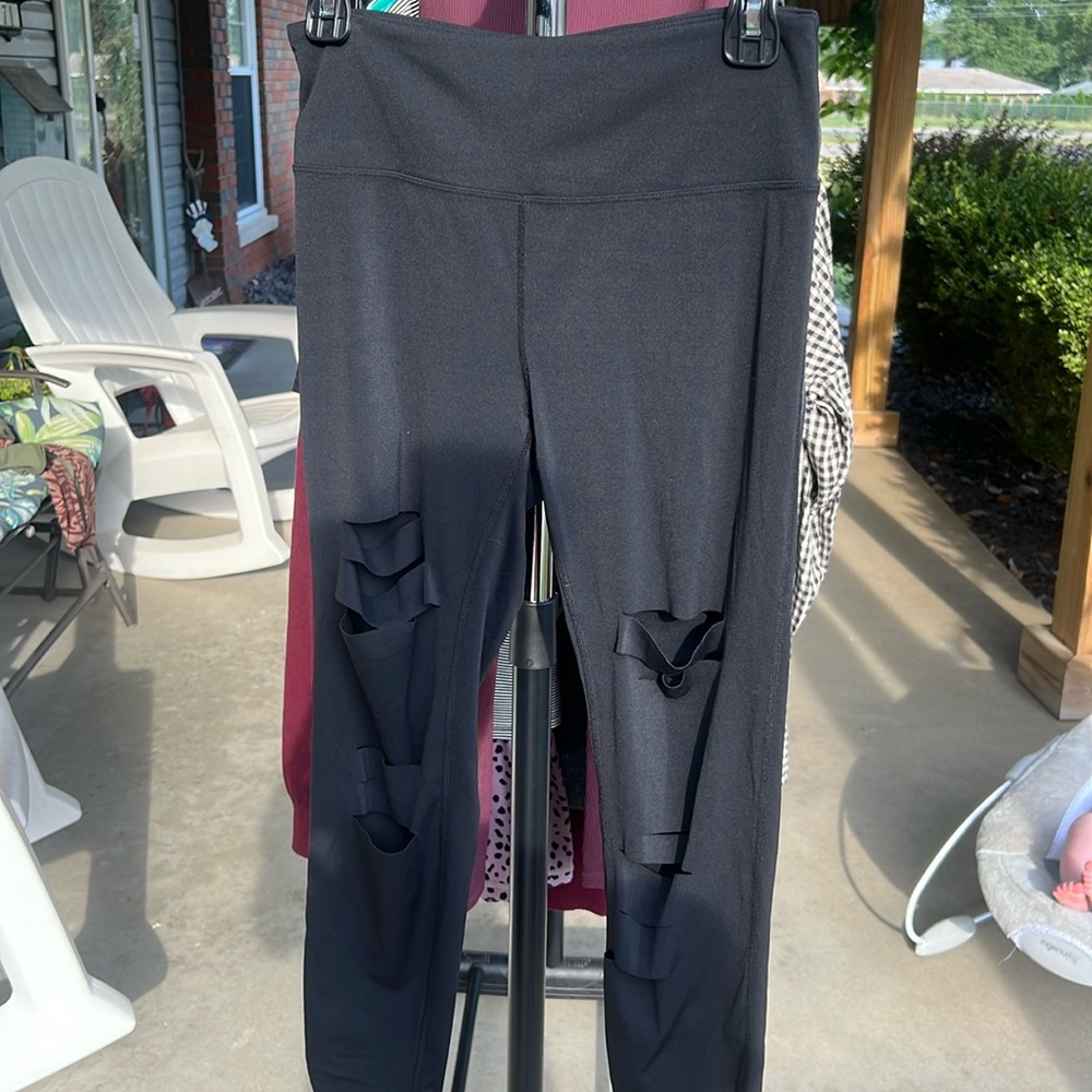 Zyia Leggings